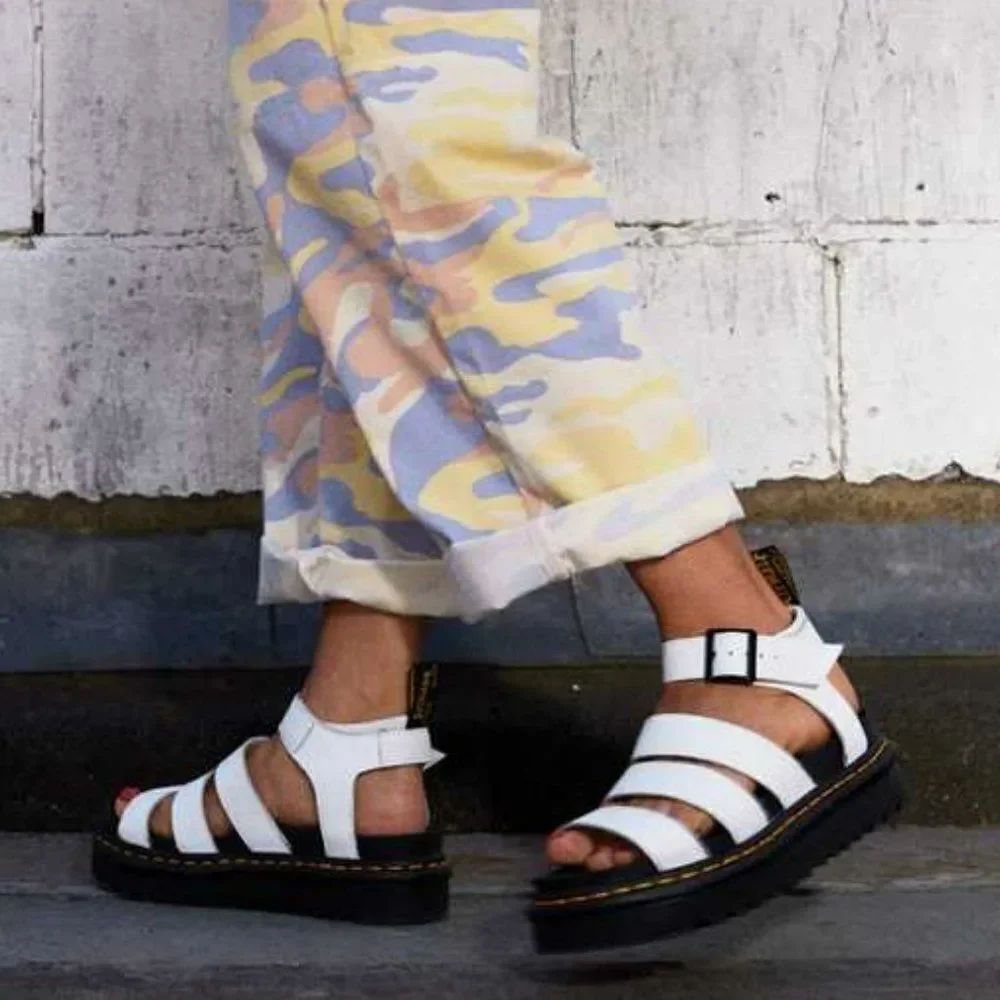 Dr. Martens Women's Blaire Hydro Leather Strap Sandals Size 9